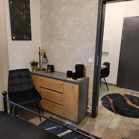 Moon Apartment
